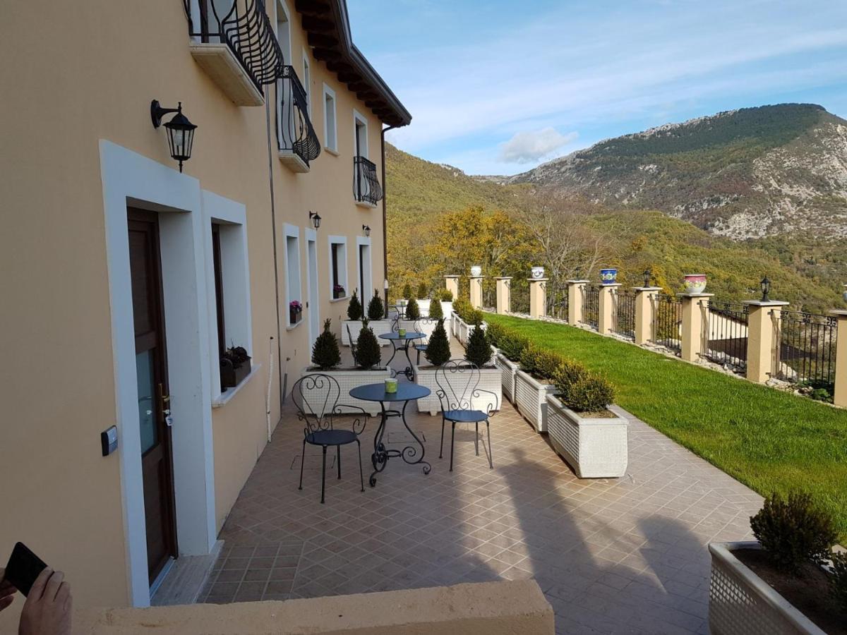 Appartamento Borgo Donna Teresa Castel San Vincenzo Esterno foto