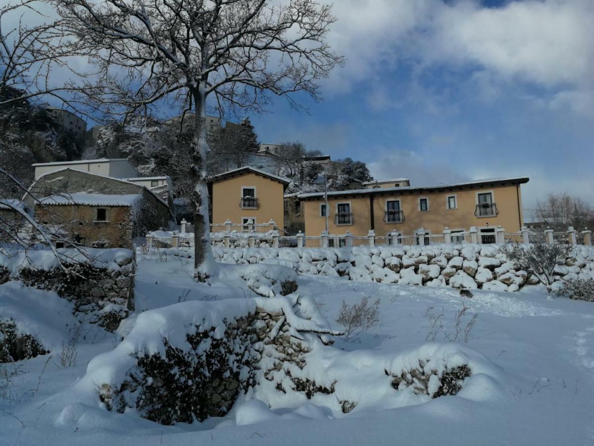 Appartamento Borgo Donna Teresa Castel San Vincenzo Esterno foto